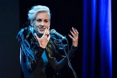 Lisa Eckhart Gewicht